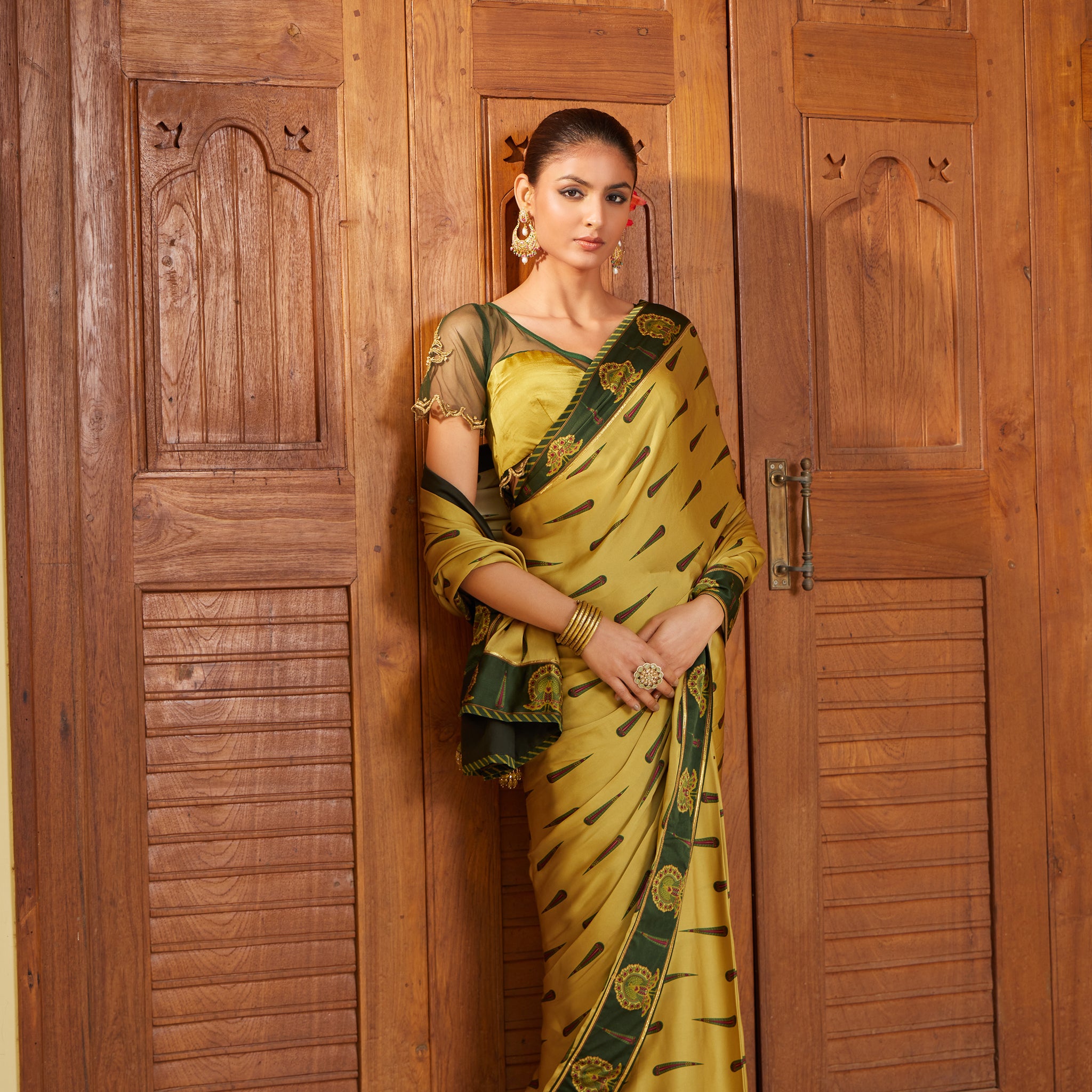 SAREE