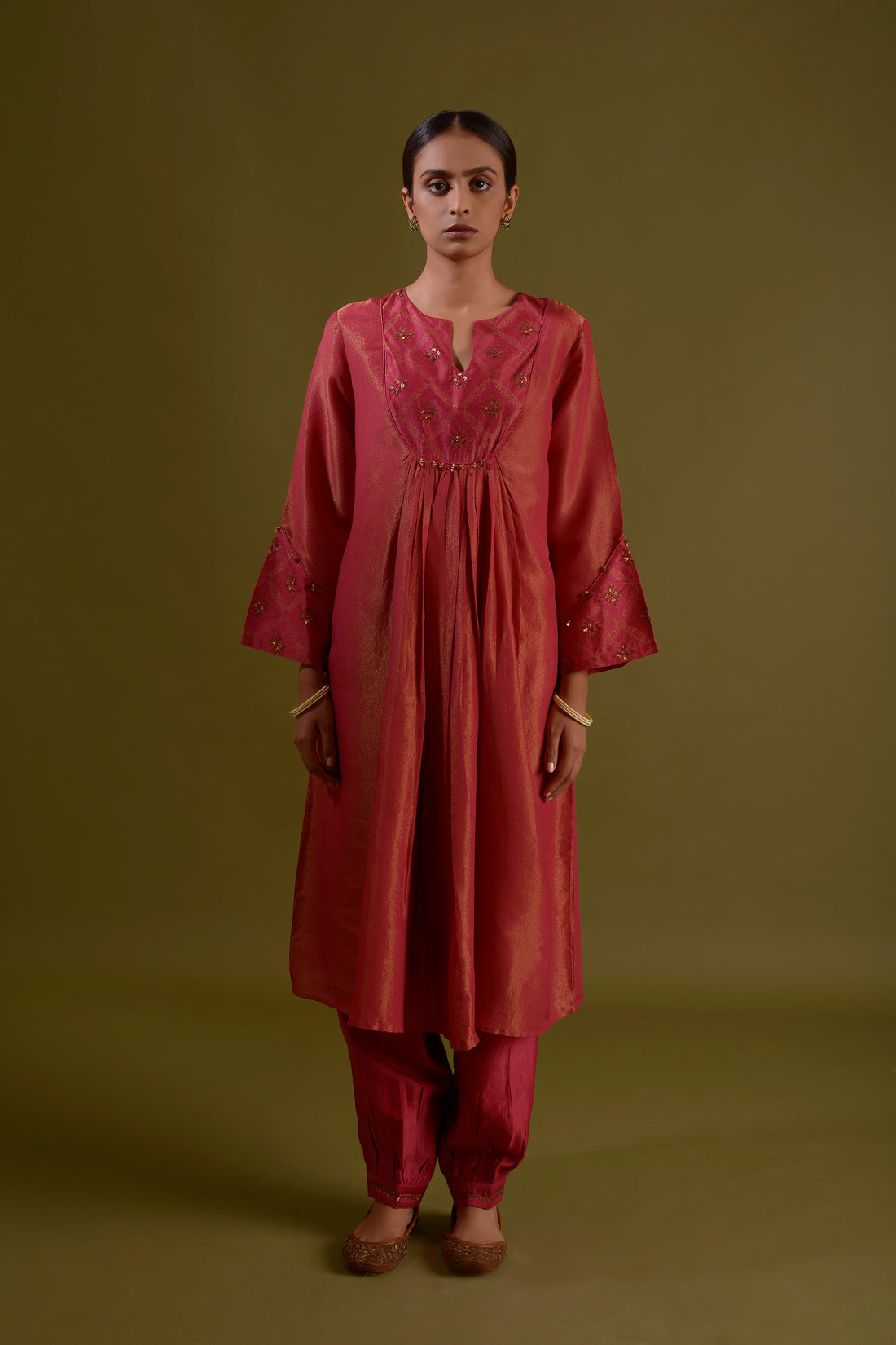 RUCHIRA Magenta Gold Tissue Crepe Embroidered Kurta Set With Printed Yolk