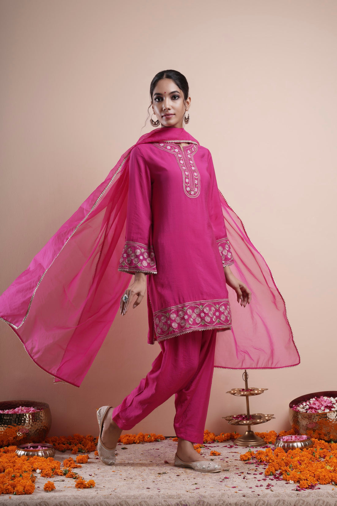 Pink Aari Embroidery Kurta Set